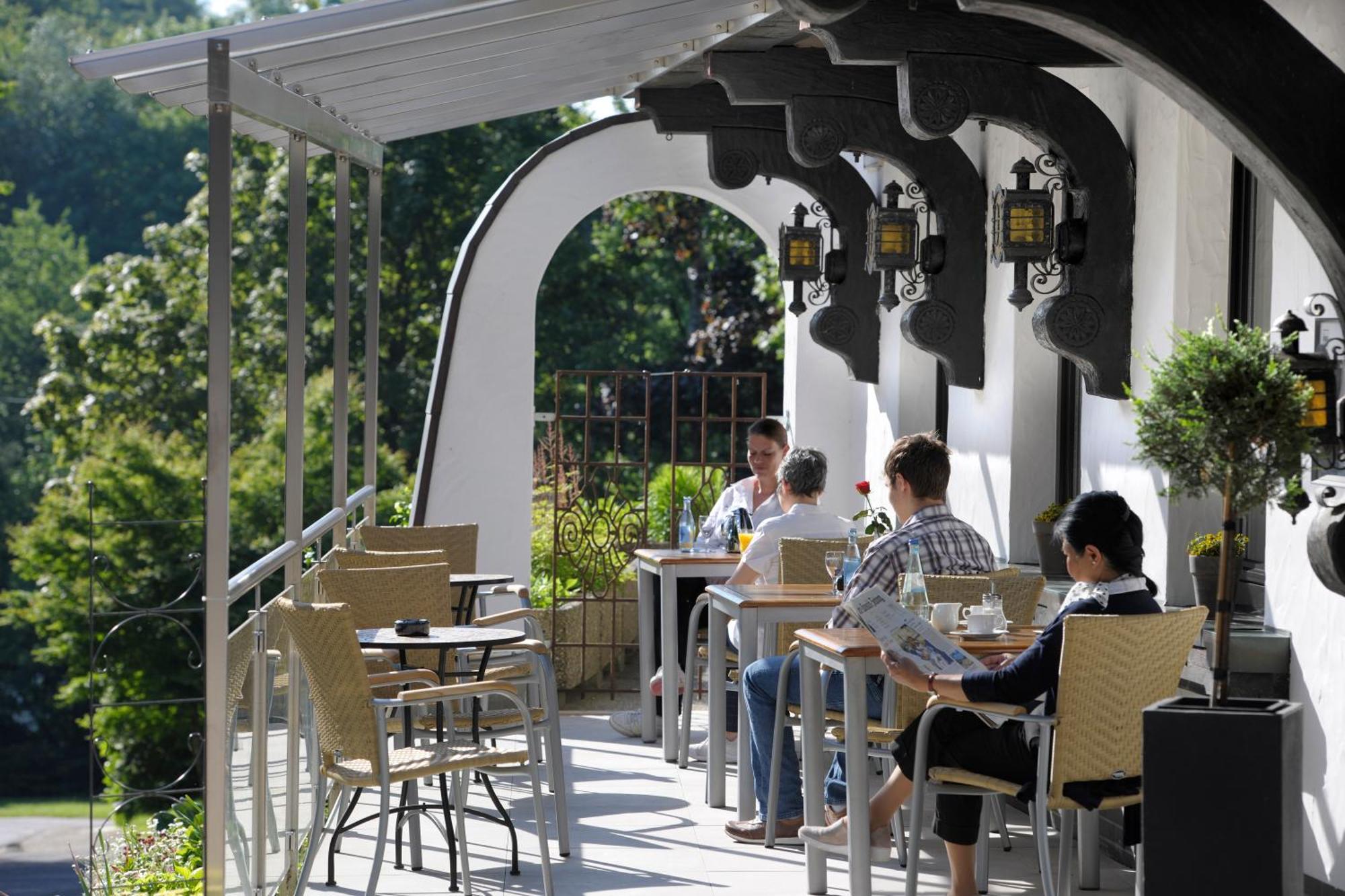 Hotel Bergschloesschen Simmern Bagian luar foto