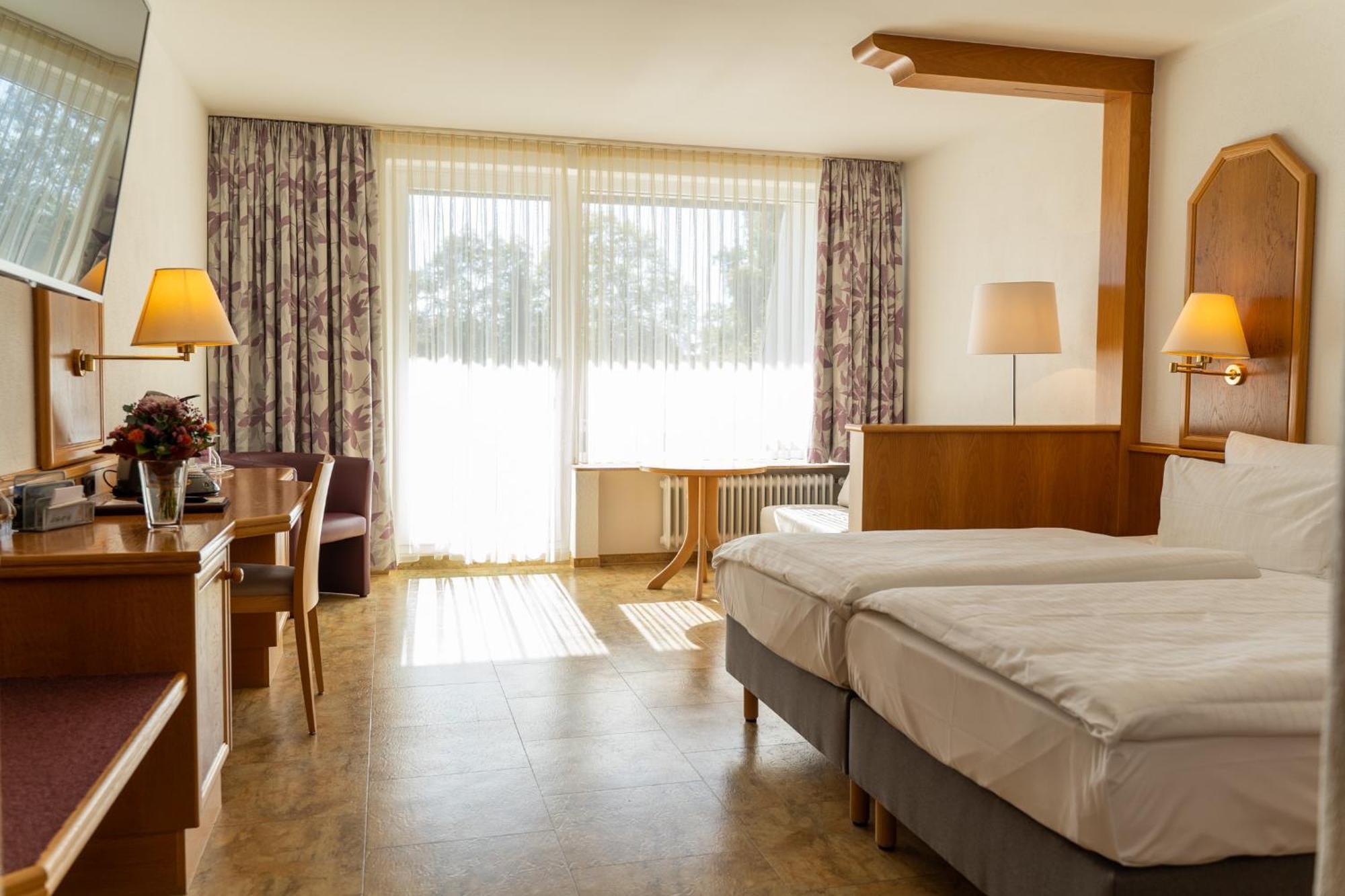 Hotel Bergschloesschen Simmern Bagian luar foto