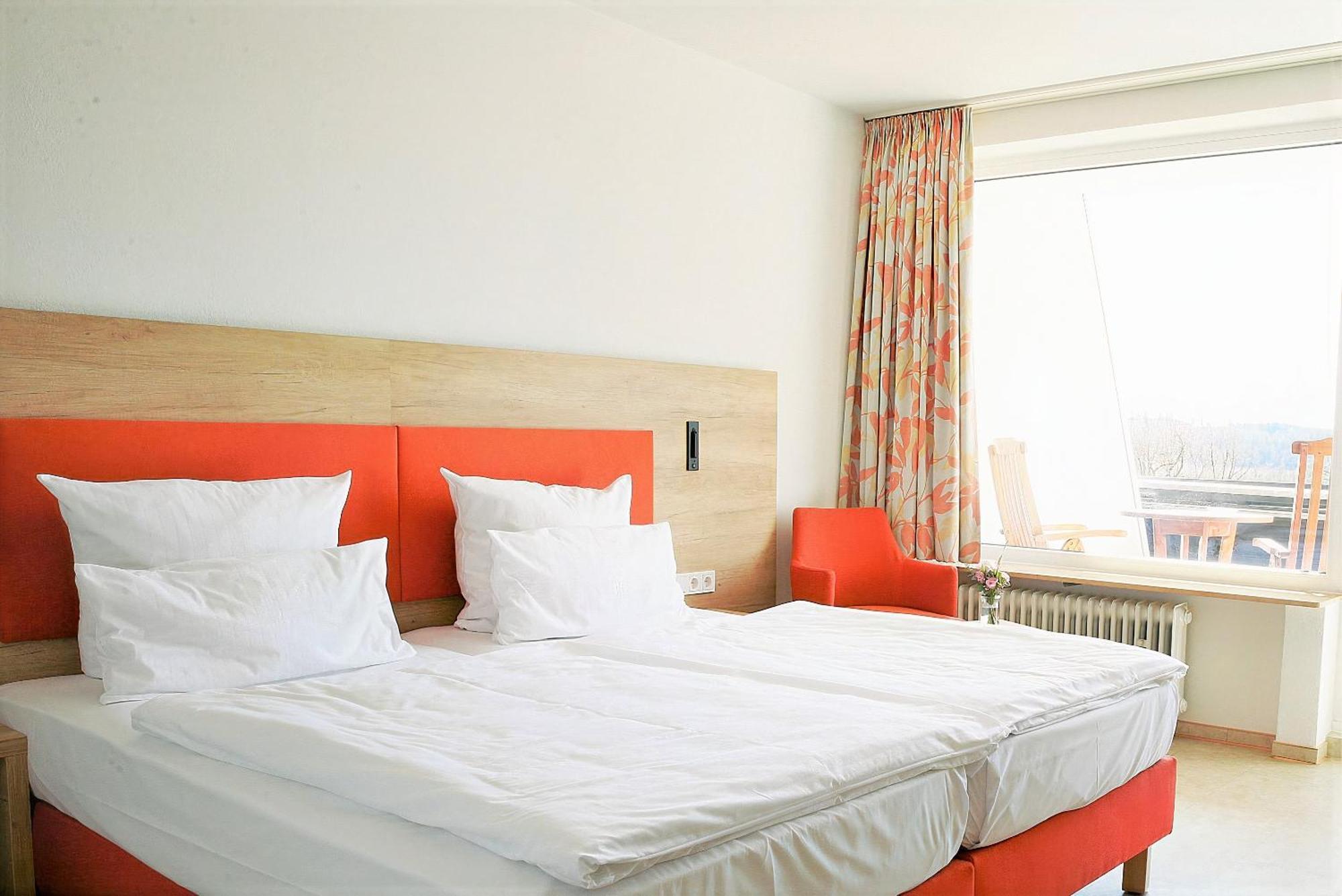 Hotel Bergschloesschen Simmern Bagian luar foto