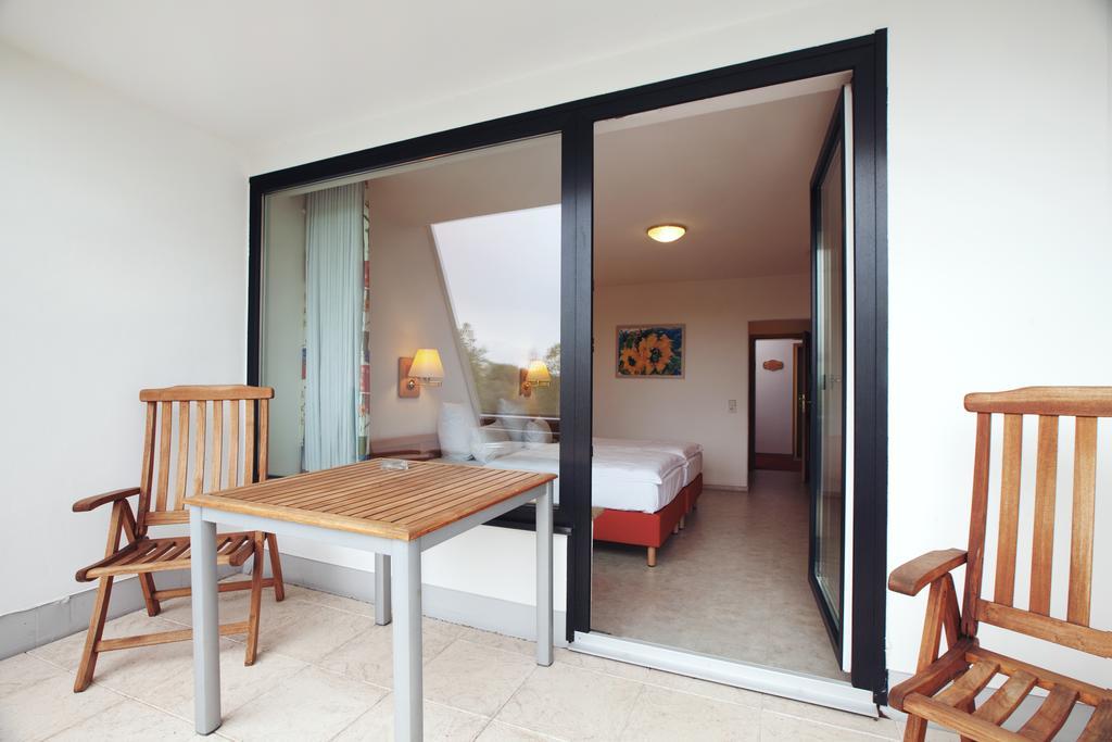 Hotel Bergschloesschen Simmern Bagian luar foto