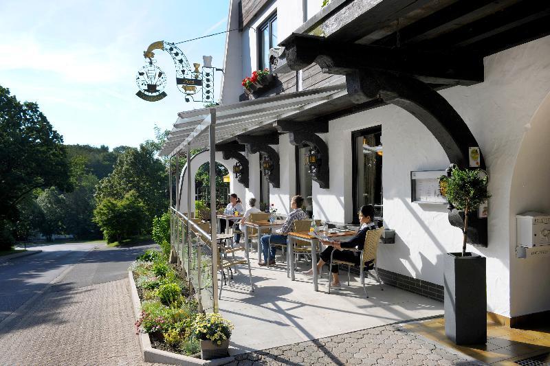 Hotel Bergschloesschen Simmern Bagian luar foto